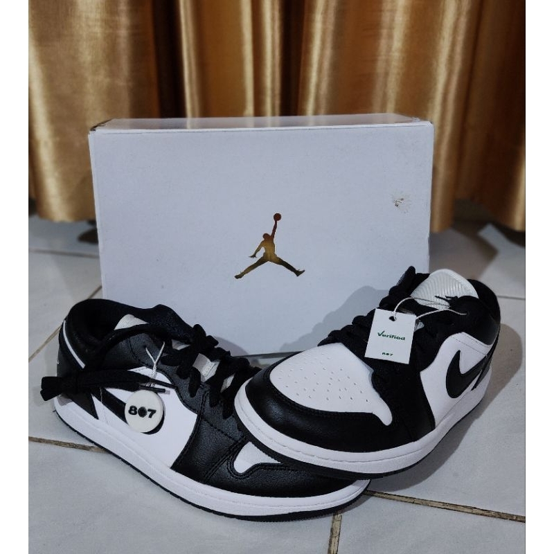 AIR JORDAN LOW PANDA BLACK WHITE