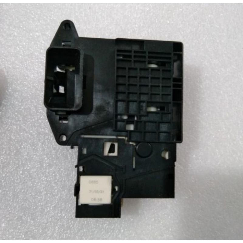 Door lock mesin cuci LG front loading 20kg