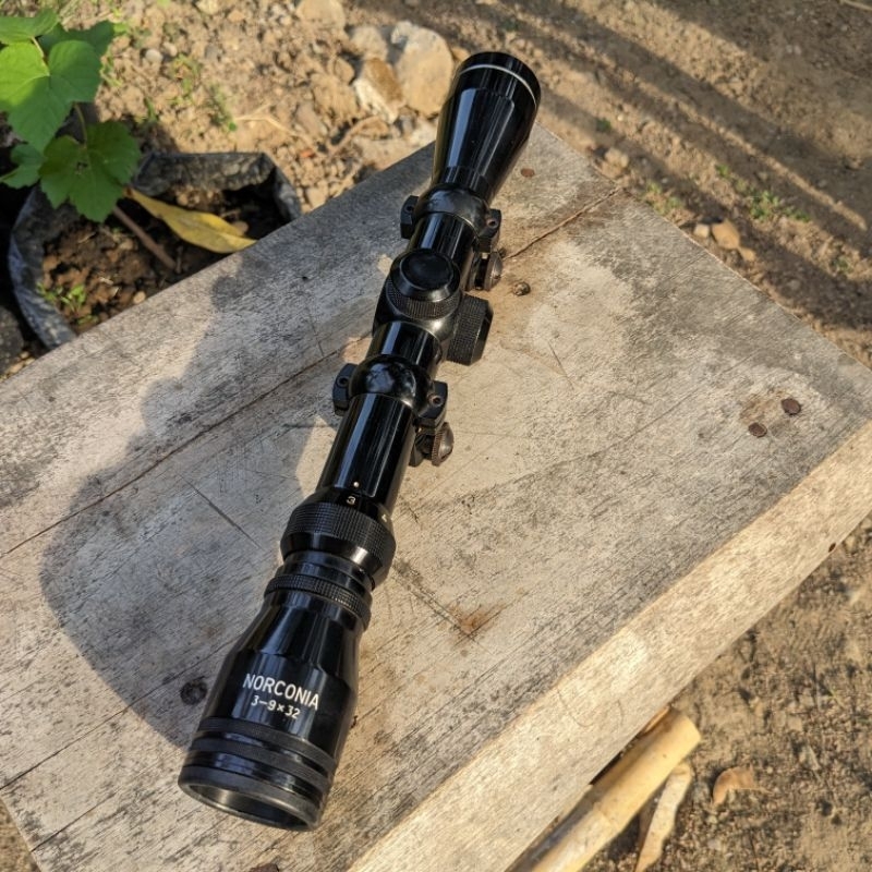 Teropong Norconia 3-9x32