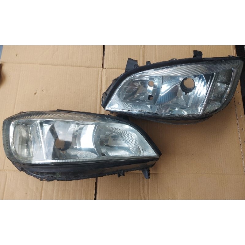 Headlamp Lampu Depan Chevrolet Zafira Original Second