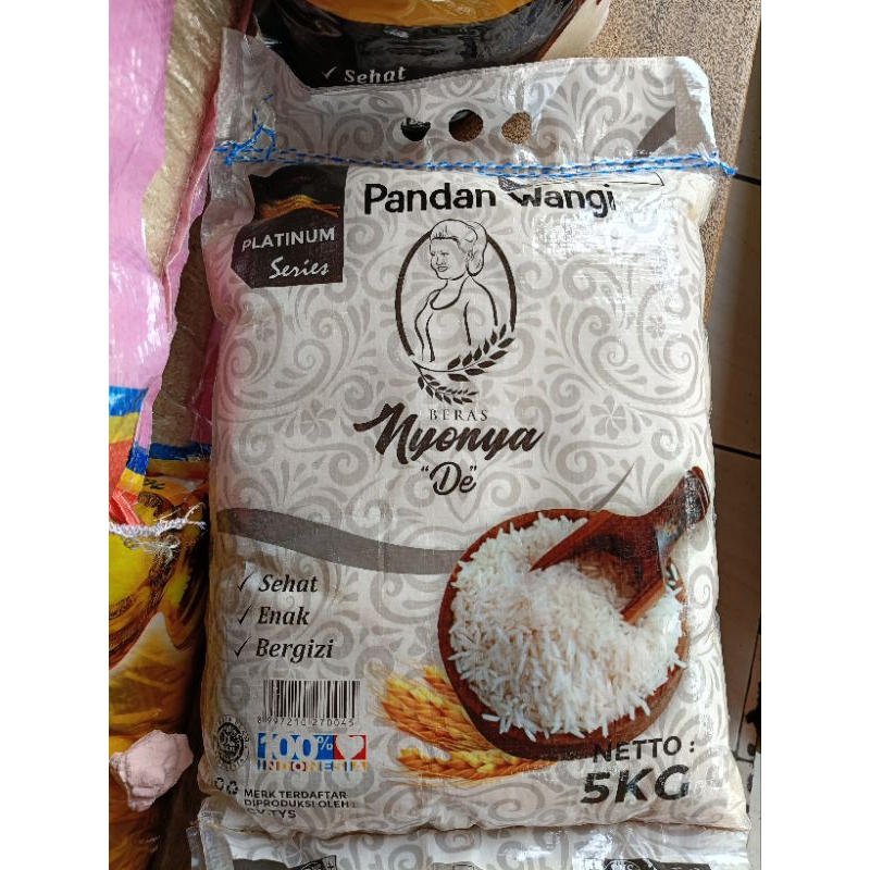 

beras nyonya De platinum 5kg