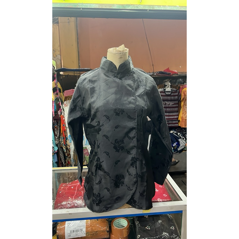 kebaya janggan | kebaya janggan kembang batu | kebaya janggan | kebaya jawa | kebaya