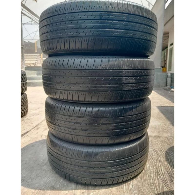 Ban mobil R18 Ban mobil Ukuran 235/60/18 merk bridgestone second copotan