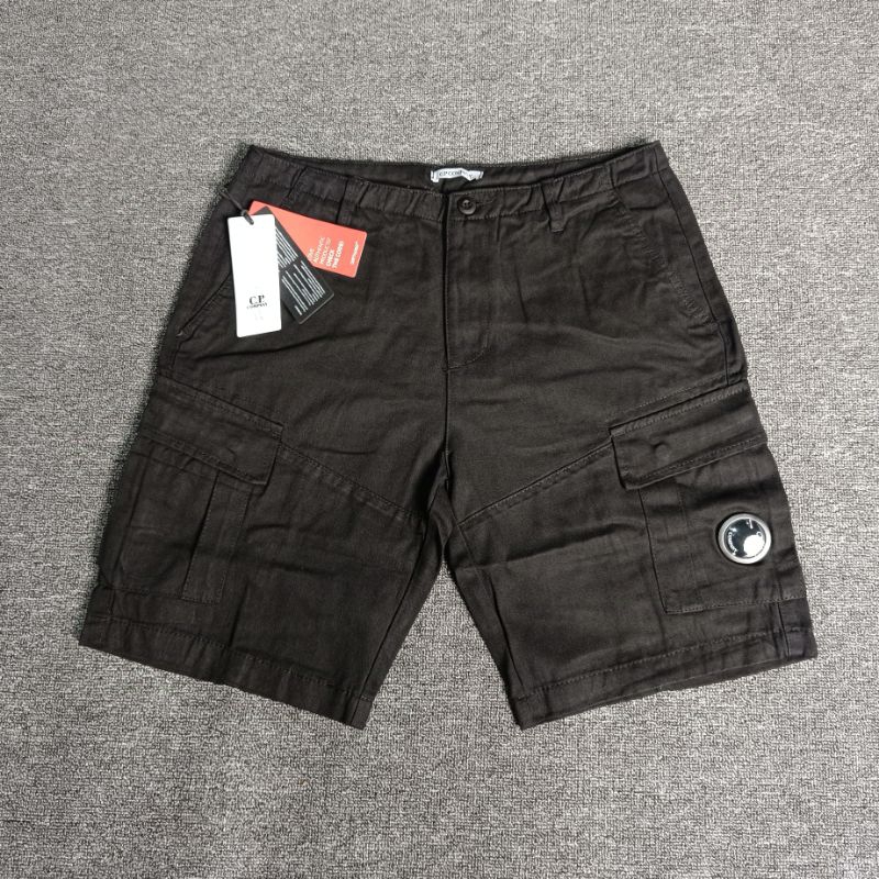 Cp company celana pendek cargo