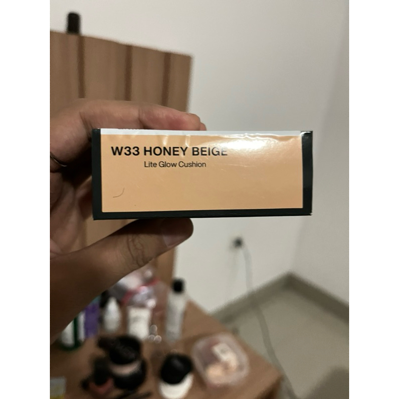 Cushion w33 MakeOver