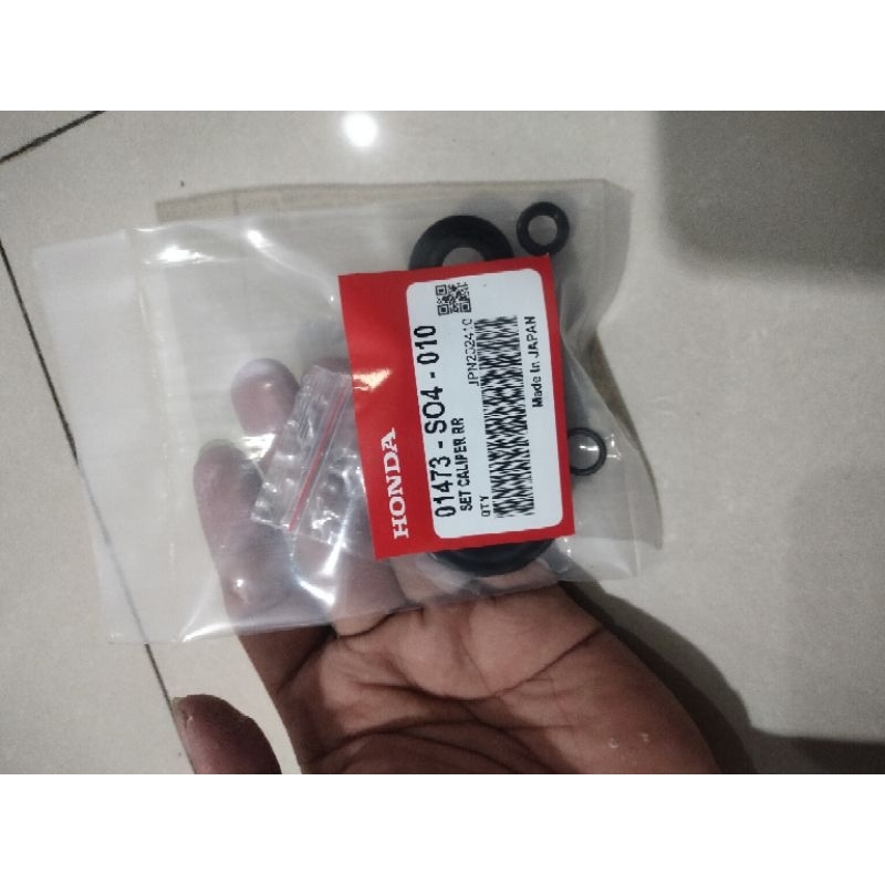 seal kaliper rem belakang karet rem belakang Honda jazz S/RS GE8 2008/2013