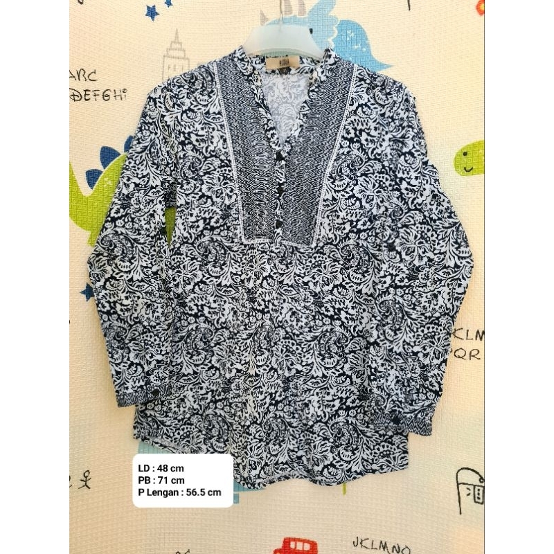 *GOOD PRELOVED* Women Long Sleeve Blouse Top,Size M, Atasan Batik Etnik Wanita