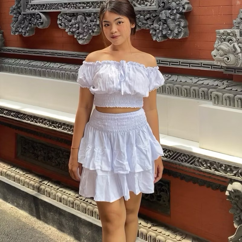 Tara Sabrina Set Tumpang | Satu Set Atasan Wanita Sabrina dan Rok Pendek