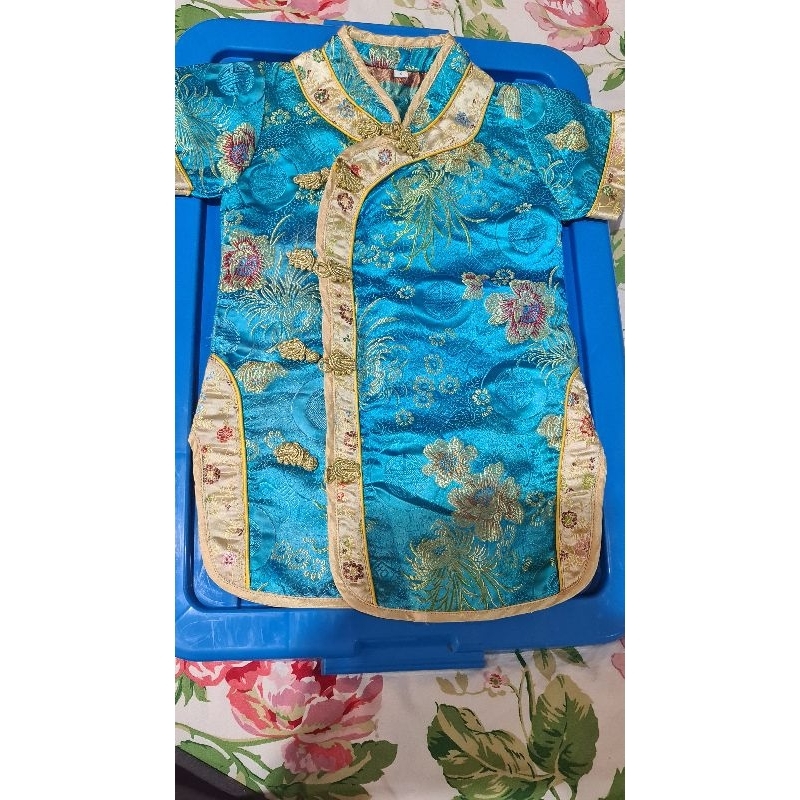 Preloved Chibao Baju Imlek anak perempuan ukuran 2 warna biru emas mewah