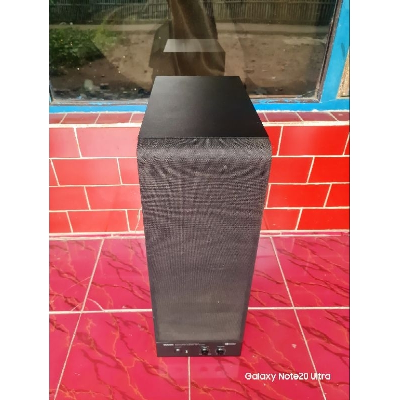 SUBWOOFER YAMAHA YST-SW100