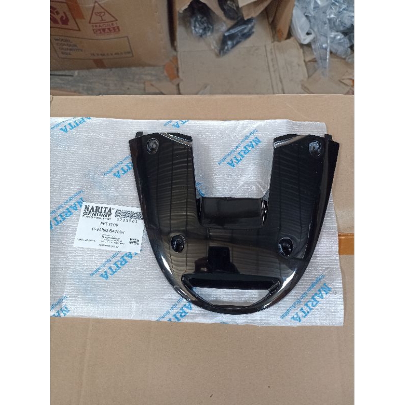 PET BAWAH SAMBUNGAN BODI BAWAH VARIO 110 KARBU SAMBUNGAN BODI BAWAH STOPAN VARIO 110 KARBU LAMA MERK