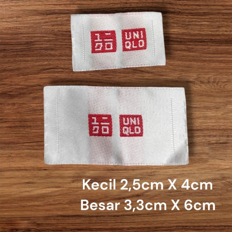 

WOVEN RAJUT UNIQLO PREMIUM ISI 300 PCS