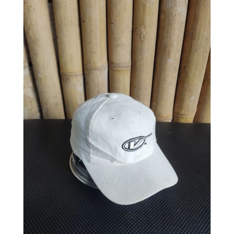 Topi Vans Vintage 90S Logo Bordir