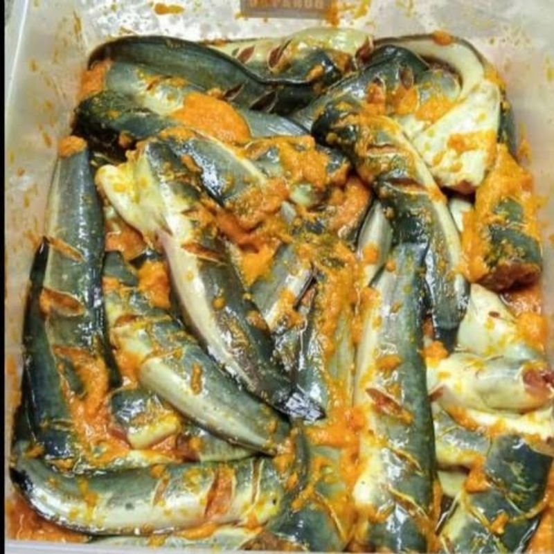 

Lele Bumbu Kuning Siap Saji 500g/isi 5 ekor