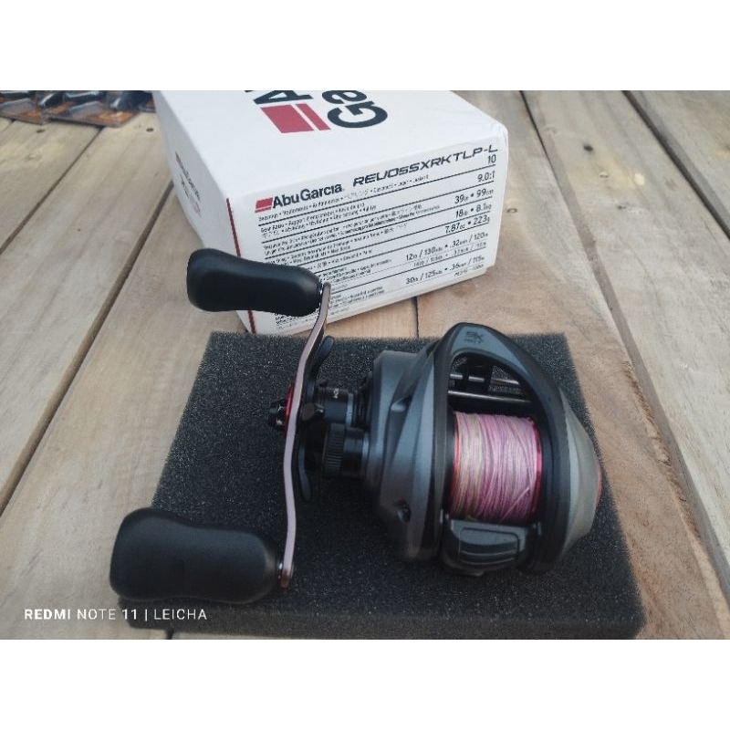 Reel BC Abu garcia Revo 5SxRkt ratio 9 second like new pancing casting toman
