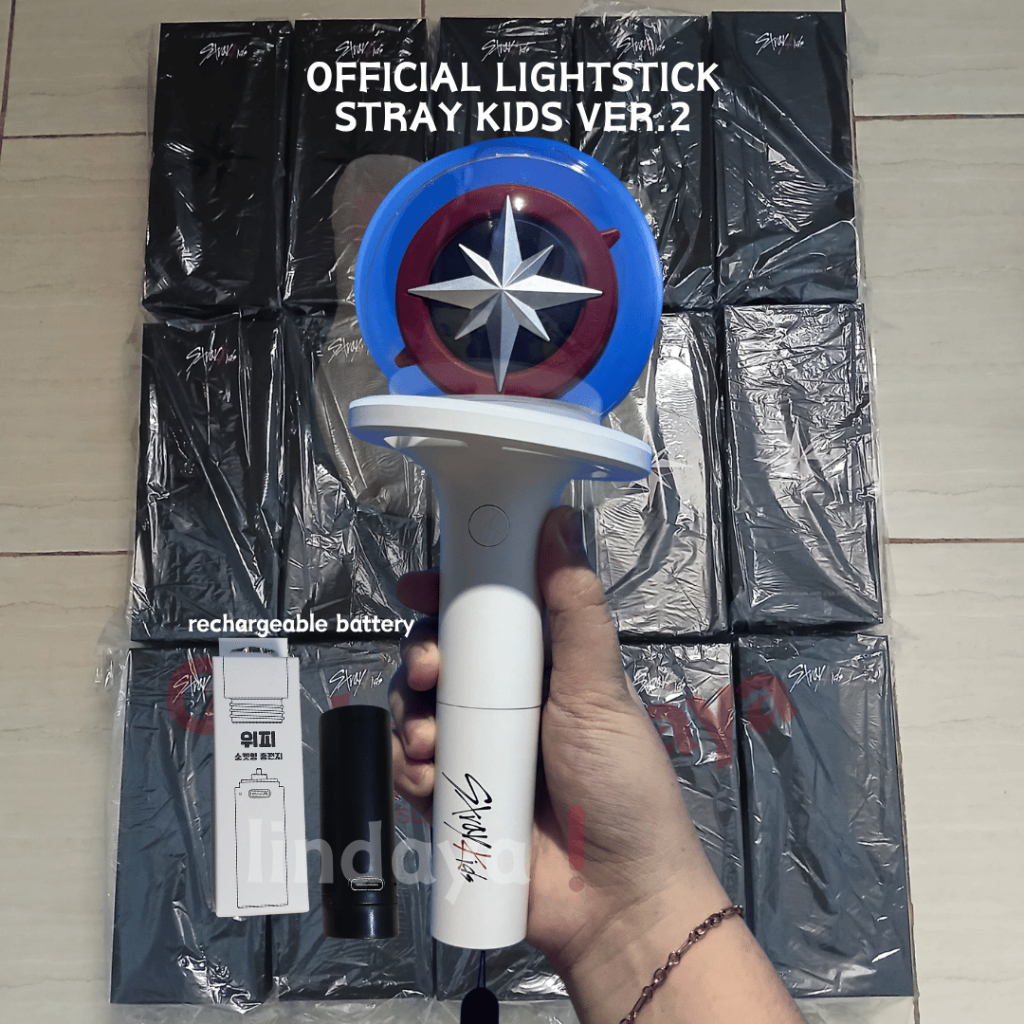 [READY STOCK] OFFICIAL Lightstick Stray Kids Ver.2 Nachimbong SKZ