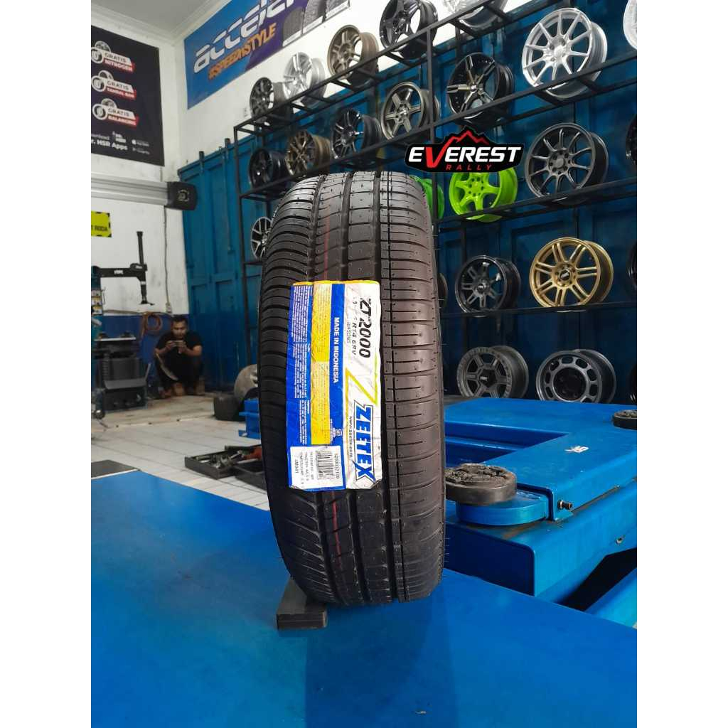 Ban Racing Mobil Wuling AirEv Ring 14 ZEETEX Ukuran 155 55 R14 Tubless