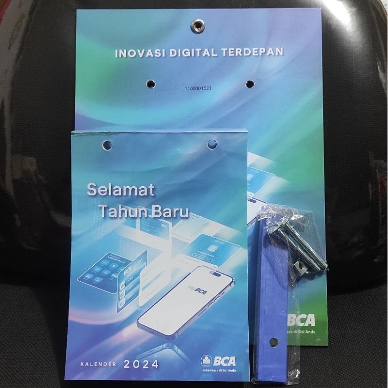 Kalender Tanggalan 2024 Harian Bank BCA Original
