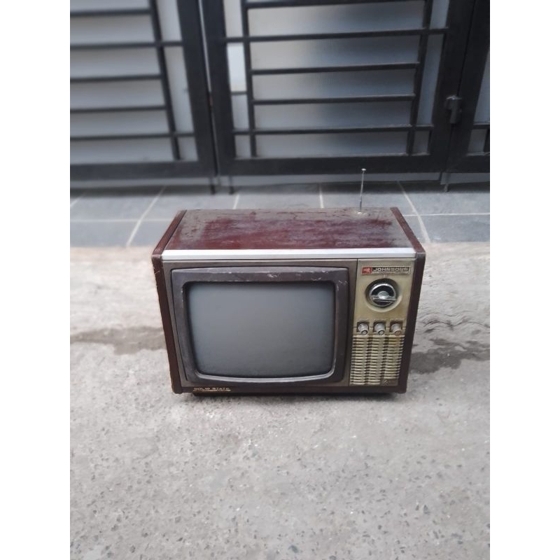 Tv Jadul Tv Antik Tv Lawas Tv Kayu Tv Hitam Putih Vintage Television Johnson