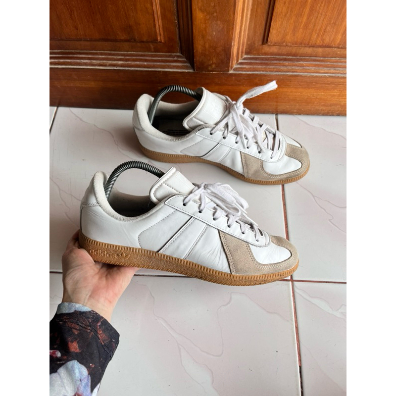 Adidas BW Army putih