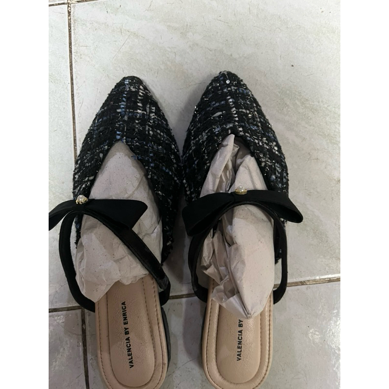 Preloved Valencia by Enrica Original