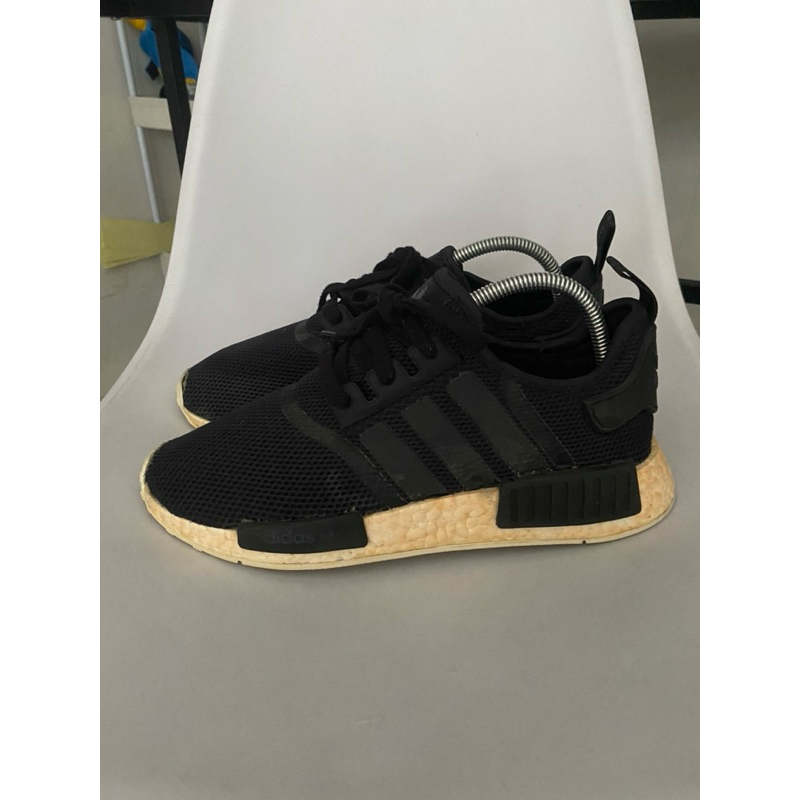 SEPATU S3COND ADDAS NMD R1 BLACK SIZE 42