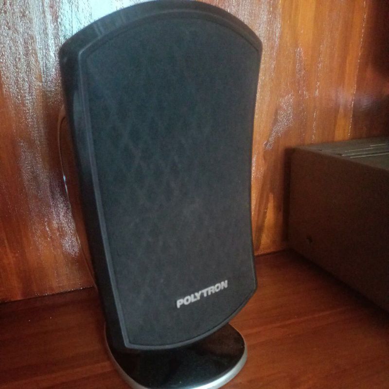 sepasang sepeker pasif bekas home theater Polytron