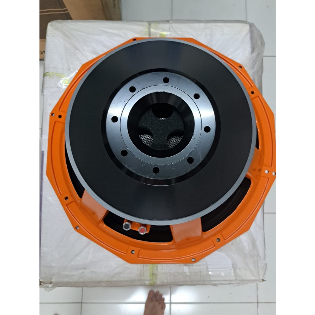 SPEAKER ASHLEY 18'' PD185VC