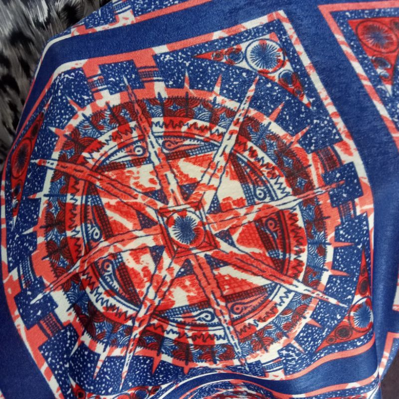 Kain - Kain Satin Silk Motif Kompas Import - Kain Satin Silk - Kain Meteran | Harga Per Setengah Met