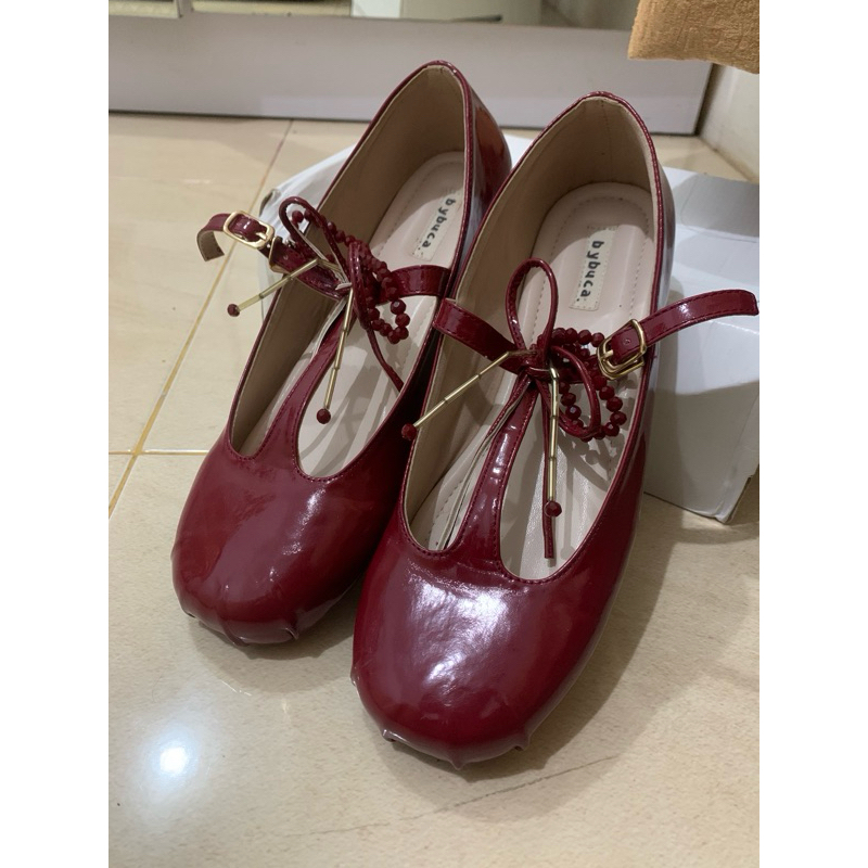Preloved Sepatu Dark Red Chery @bybuca