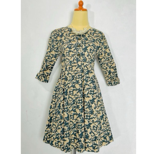 Atasan wanita blouse blus tunik vintage model babydoll lengan balon karet motif bunga flower floral 