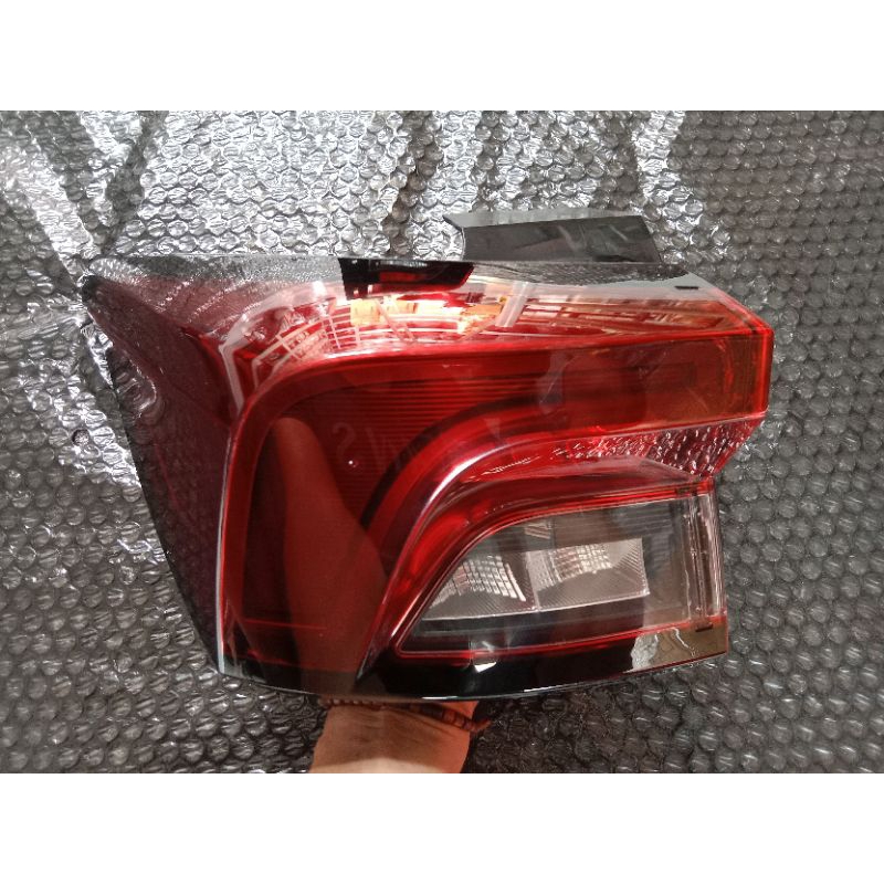 Lampu Belakang Avanza Type E 2022,2023,2024