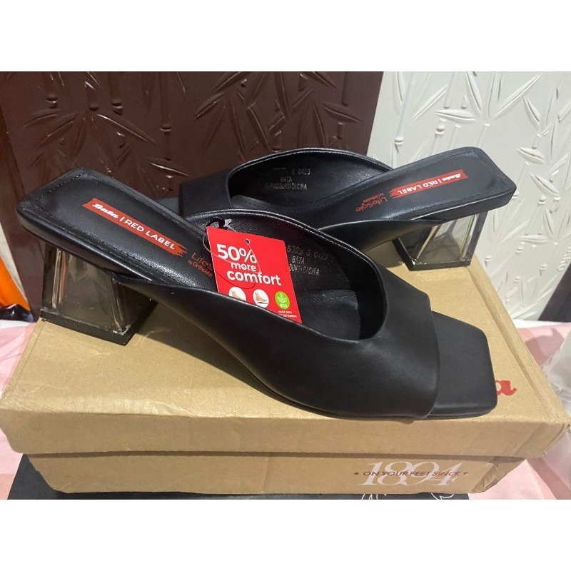 Bata Red Lebel Sandal Heels wanita size 40 (Baca deskripsi)