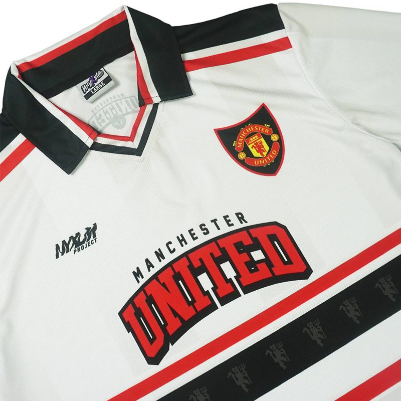 JERSEY RETRO // PREMIUM // MANCHESTER UNITED // JERSEY BOLA // OLAHRAGA // BADMINTON // CASUAL VINTA