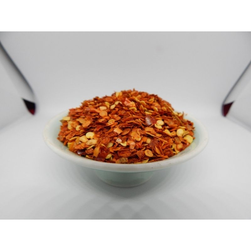 

Chili Flake 500gram / Cabe Kering Cacah / Chili Crushed