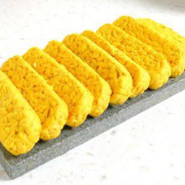 

KIRIM INSTANT/ SAMEDAY Tempe Ungkep/ Tempe Goreng 8 pcs