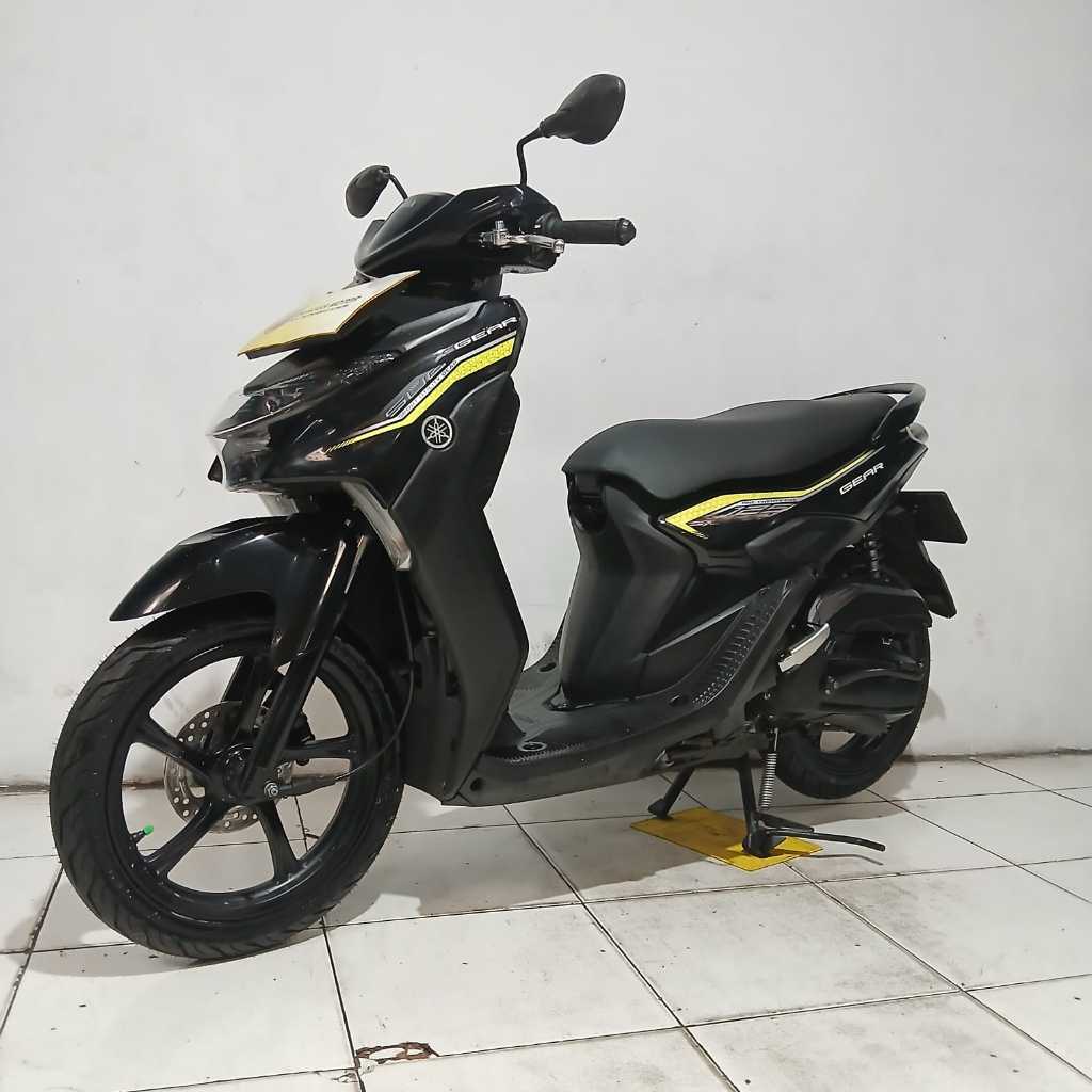 yamaha mio GEAR 125 tahun 2022 plat DKI warna hitam (motor bekas)