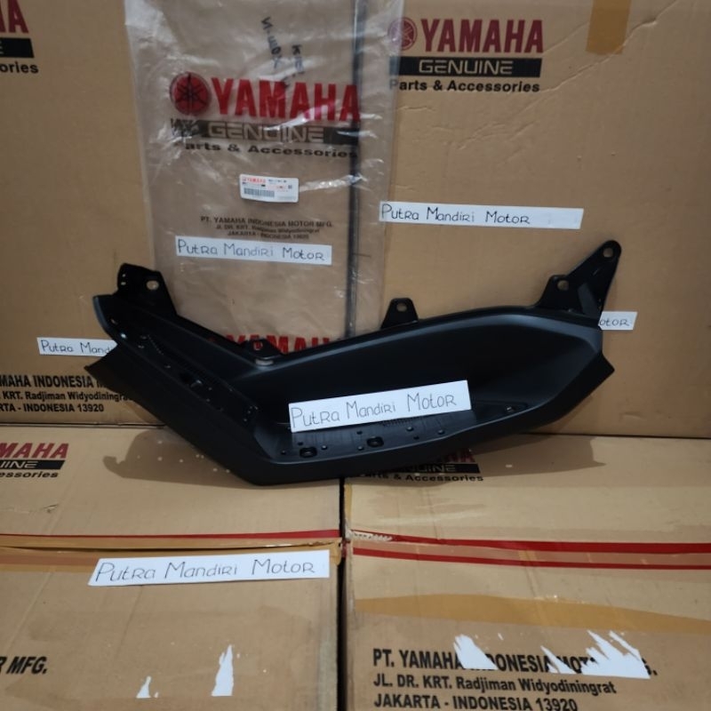 Board rest bordes N Max New kanan / kiri ori YGP B6H-F7488-00 (kanan) atau B6H-F7481-00 (kiri)