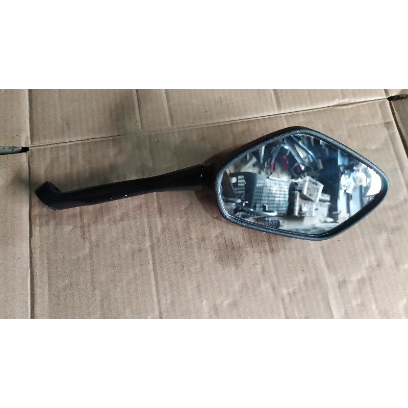 spion cbr150r K45a facelift bagian kanan bekas original