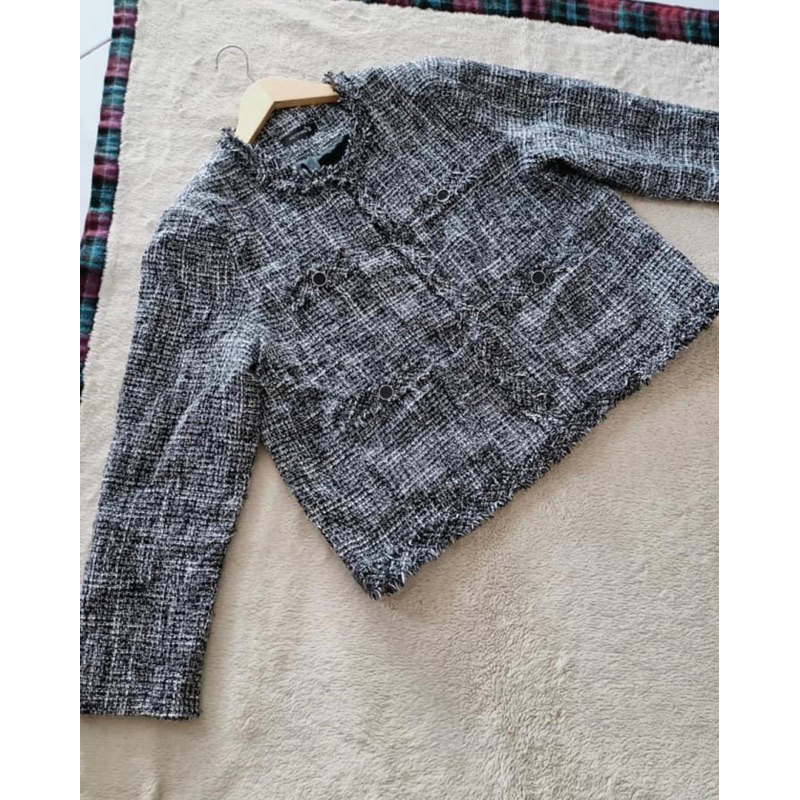 Blazer hitam hotping