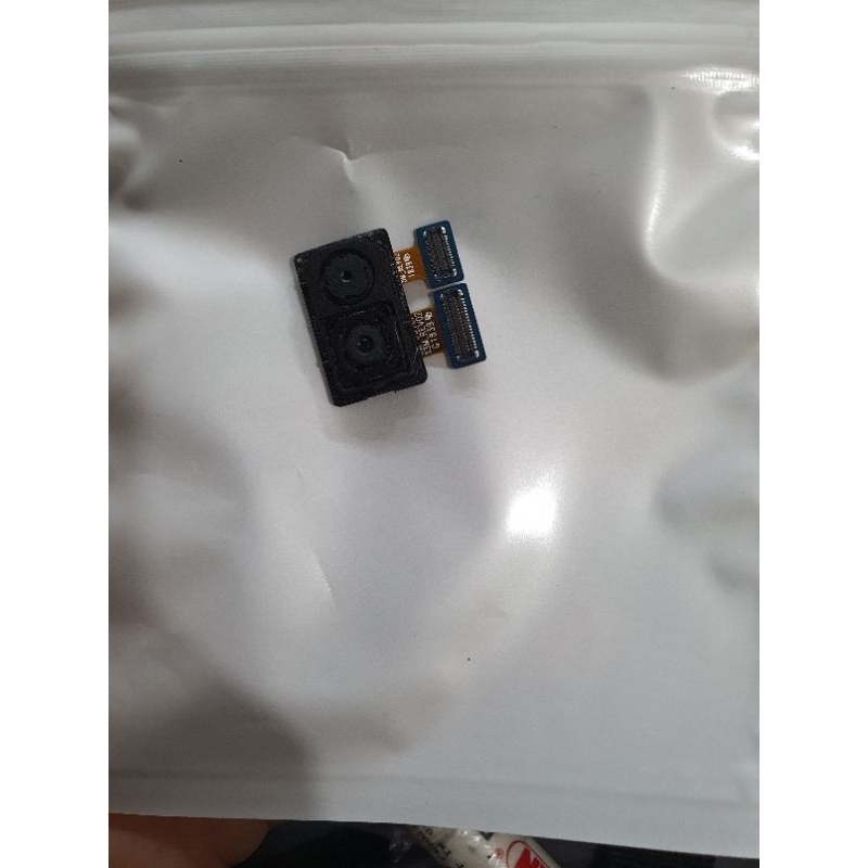 kamera belakang SAMSUNG J6+/J6 plus ori copotan