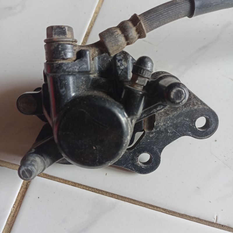 kaliper rem cakram depan Yamaha Lexi fazzio freego Second Original
