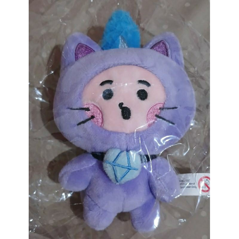 CHILLI TRUZ BAGCHARM TREASURE hyunsuk boneka truz boleh nego tipis