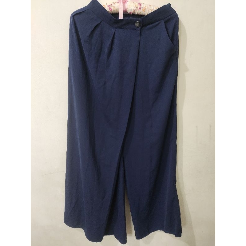 SIMPLICITY - Kulot Oversize Bahan Adem Navy Size 40