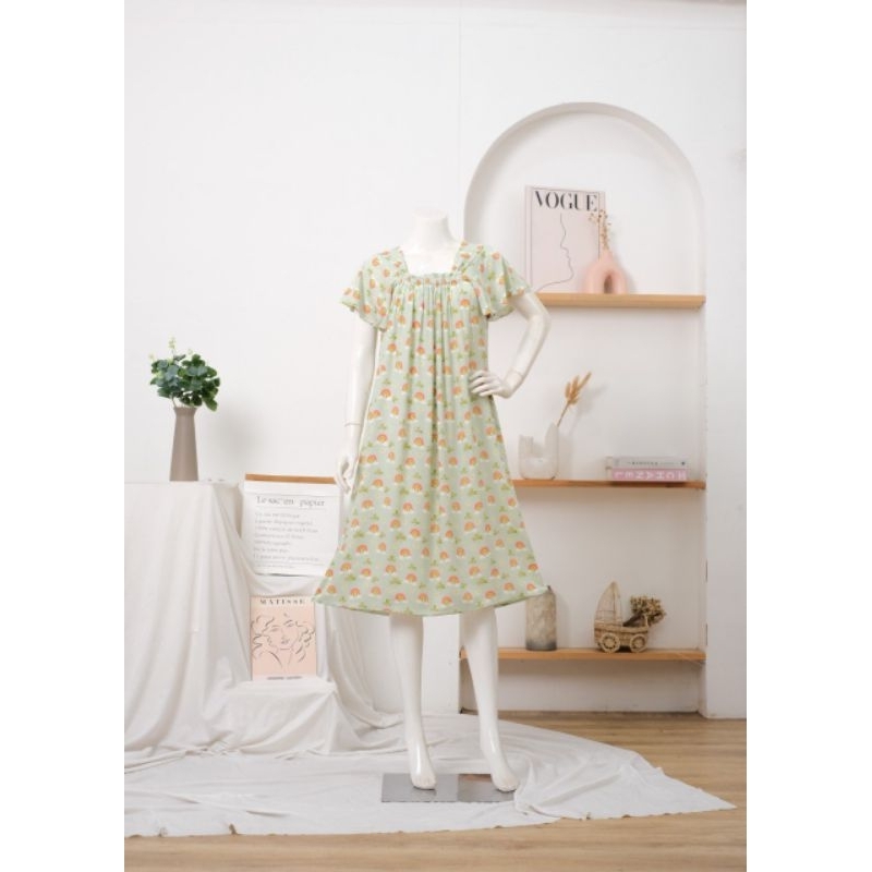 Queena Dress