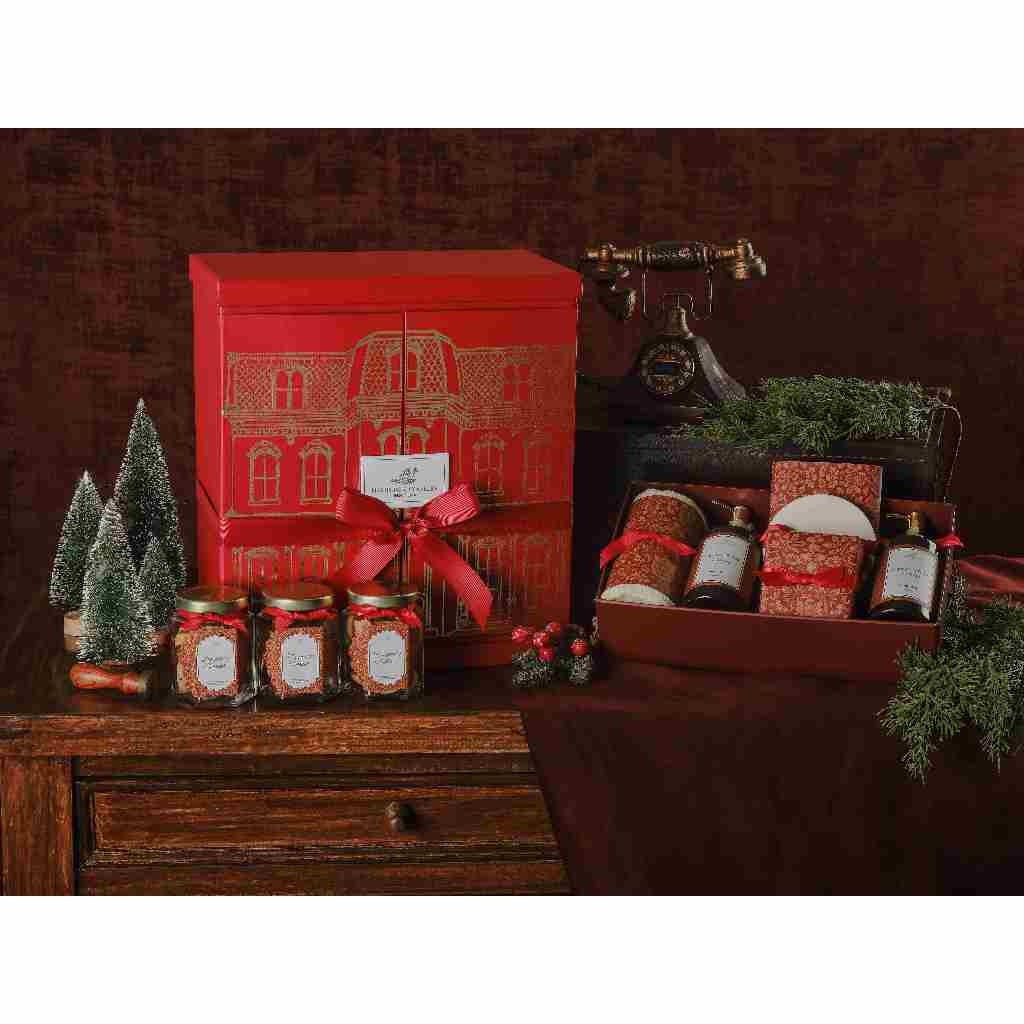 

Maison Rouge Hampers