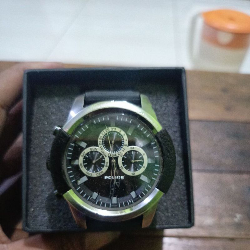 Jam tangan original Police made in italy big size preloved second bekas