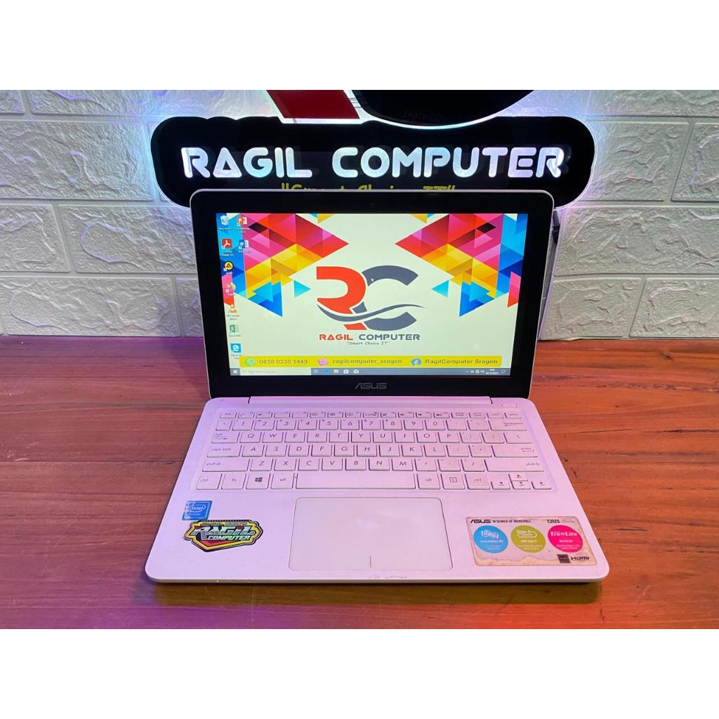 Netbook Asus E202SA Second