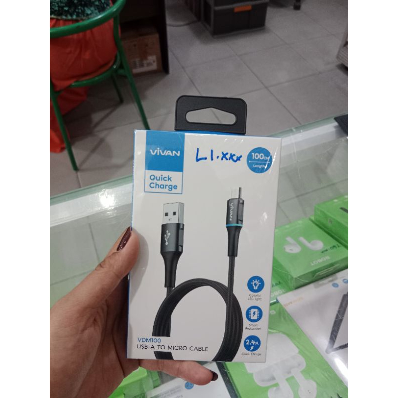 Vivan quick charger vdm100e