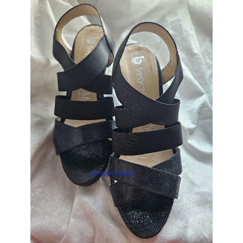 BOCOROCCO SEPATU HEELS WANITA PRELOVED